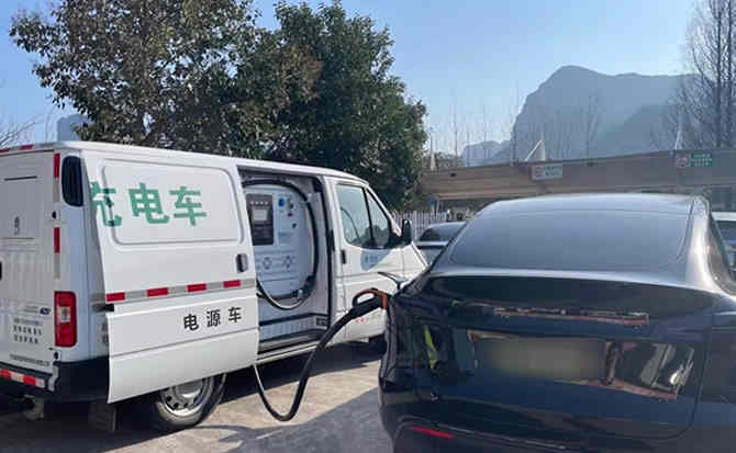 东坑镇汽车搭电
